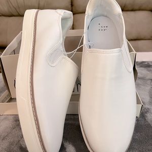 Mens a.new day Frankie sneakers. White. Leather like. Memory foam. Size 12. New.